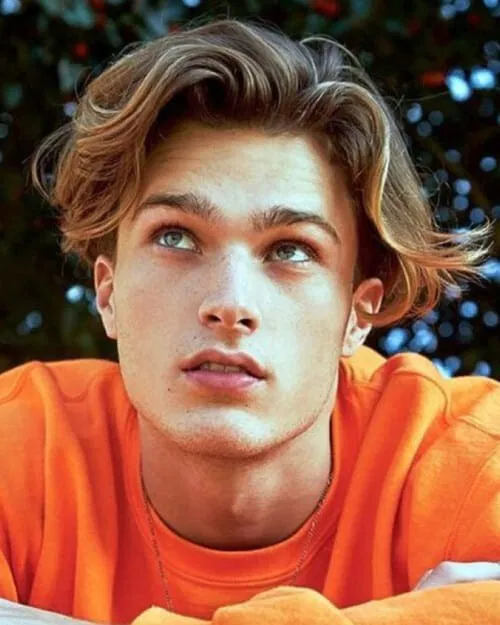 15 Blonde Hair Styles for Men: Classic to Contemporary Trends 13 0f08a060 8d76 4af4 90f4 751d48d48b53