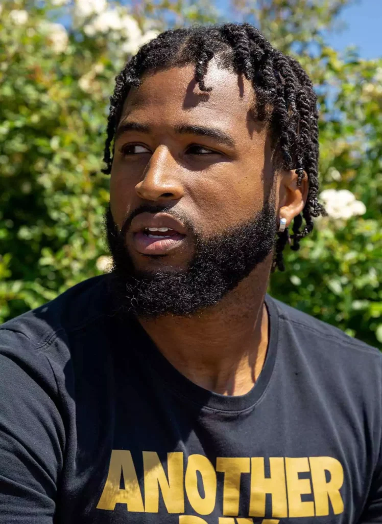 11 Creative Dread Styles for Black Men: A Bold Expression of Culture and Style 6 22 short twist locs