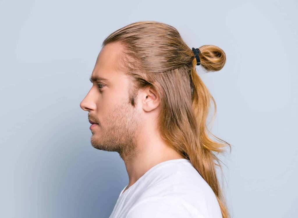 18 Effortless Summer Hairstyles: Stay Cool and Stylish 18 28 half up half down