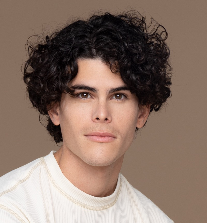 15 Curtain Bangs Styles for Men: Classic Meets Contemporary 8 Curly Curtain Haircut Men 1