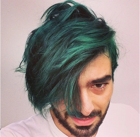 15 Bold Highlight Ideas for Men: Stand Out with Statement Hair Colour 11 Emerald Green 01