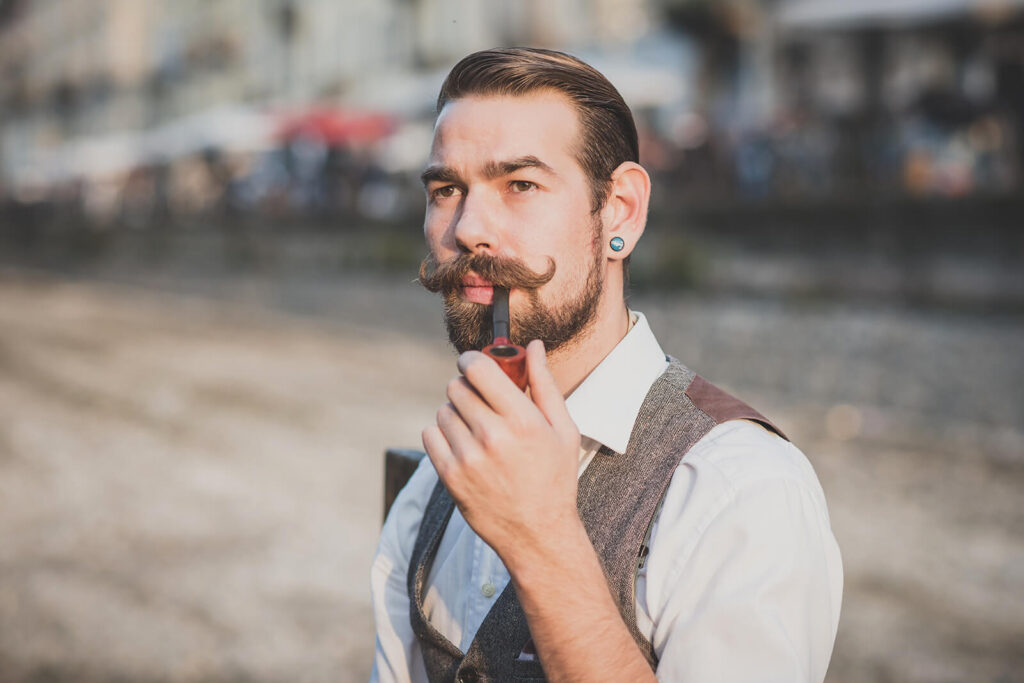 9 Modern Goatee Variations: Timeless Facial Hair with a Contemporary Edge 8 HipsterArtsy