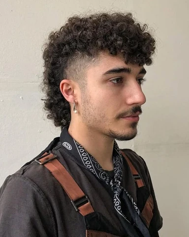 20 Stylish Hispanic Hairstyles for Men: A Complete Grooming Guide 2