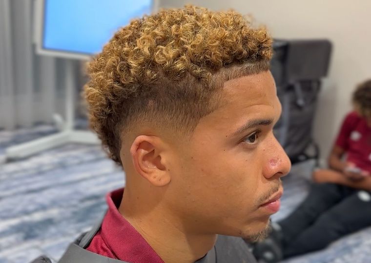 14 Fresh Haircut Ideas for Men with Curly Hair: Elevate Your Look with Texture and Style 14 barber afro hair