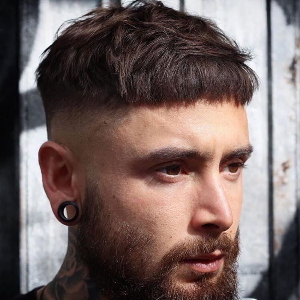 15 Stylish Caesar Cuts for Men: Timeless Looks for the Modern Gentleman 13 caesar skin fade 1