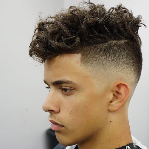 17 Soccer Hairstyles: Iconic Cuts That Score On and Off the Pitch 2 e6kppjhgqj821