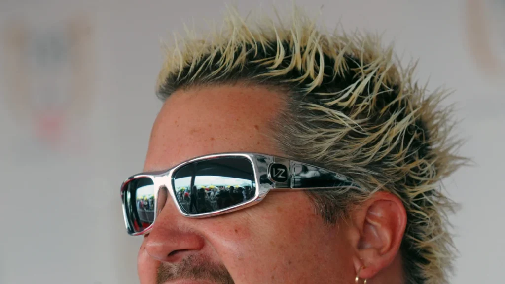 15 Bold Highlight Ideas for Men: Stand Out with Statement Hair Colour 7 hero image