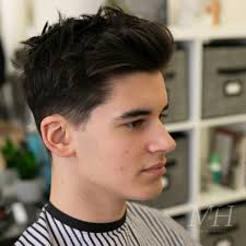 15+ Best Hairstyles for Round Faces in Men – Flattering Styles for a Defined Look 3 images c486f900 c519 40ba 82b9 eb08386218b5