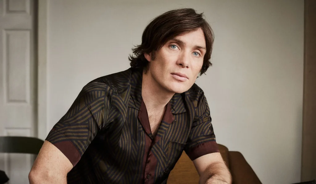 15 Curtain Bangs Styles for Men: Classic Meets Contemporary 2 mens curtains hairstyle