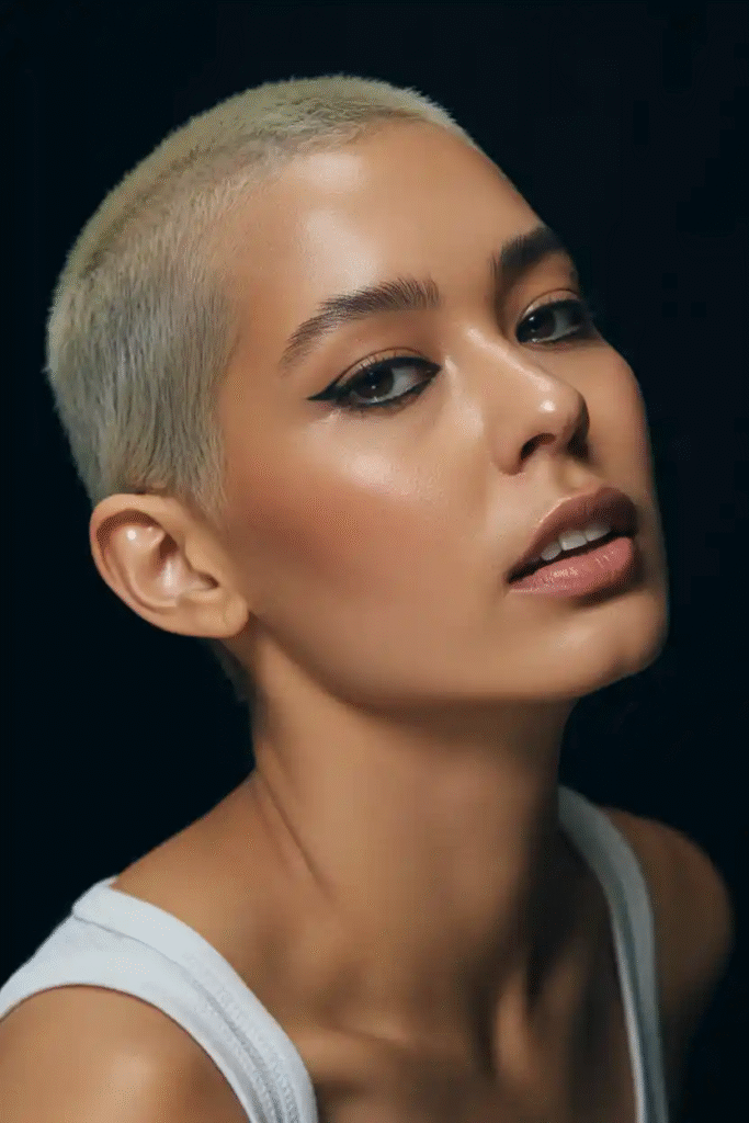 15 Short Hairstyles Ideas to Inspire Your Next Chic Look 8 image 25