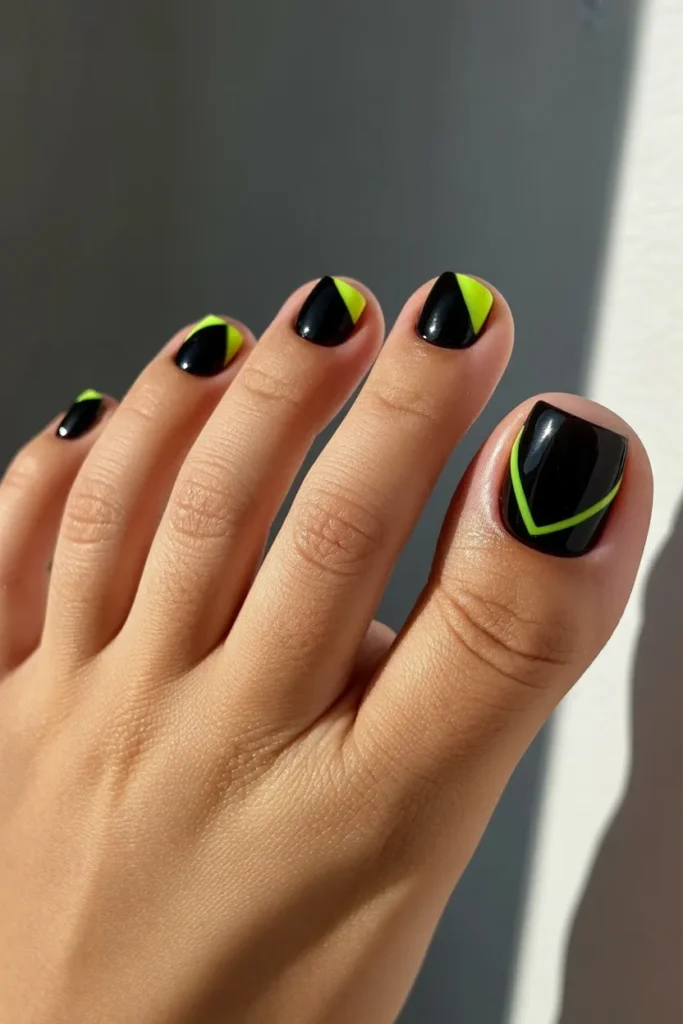 edgy black toe nails with neon geometric qXcl0d wSlqAnk 9lop3bw vVTDNAcpRfa28eCjZUWXZQ