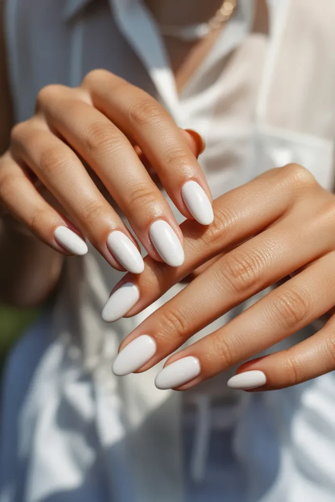 hands with perfectly shaped medium lengt RiWlSO0wSTGqTV4h6i3Zdg EXfMHcPDTOW2y88ZM2yCGg