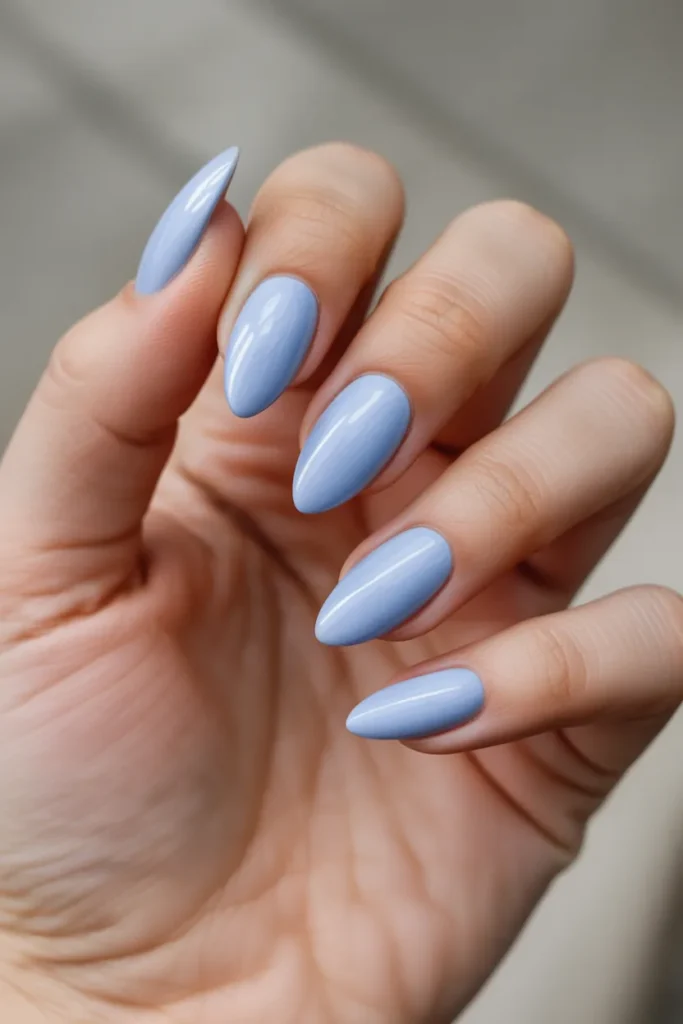pastel blue almond shaped nails with smo 5ND AzumSxuq8T7UOD3mVQ a3pLtCOSU H 4Z5RtXbPQ